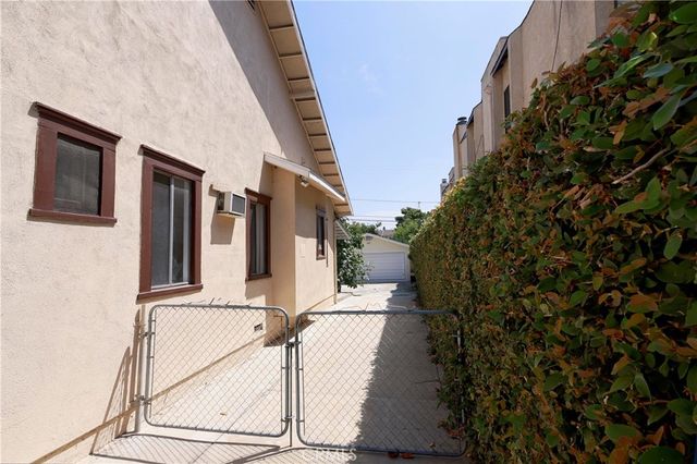 924 N Stoneman, Alhambra, CA 91801