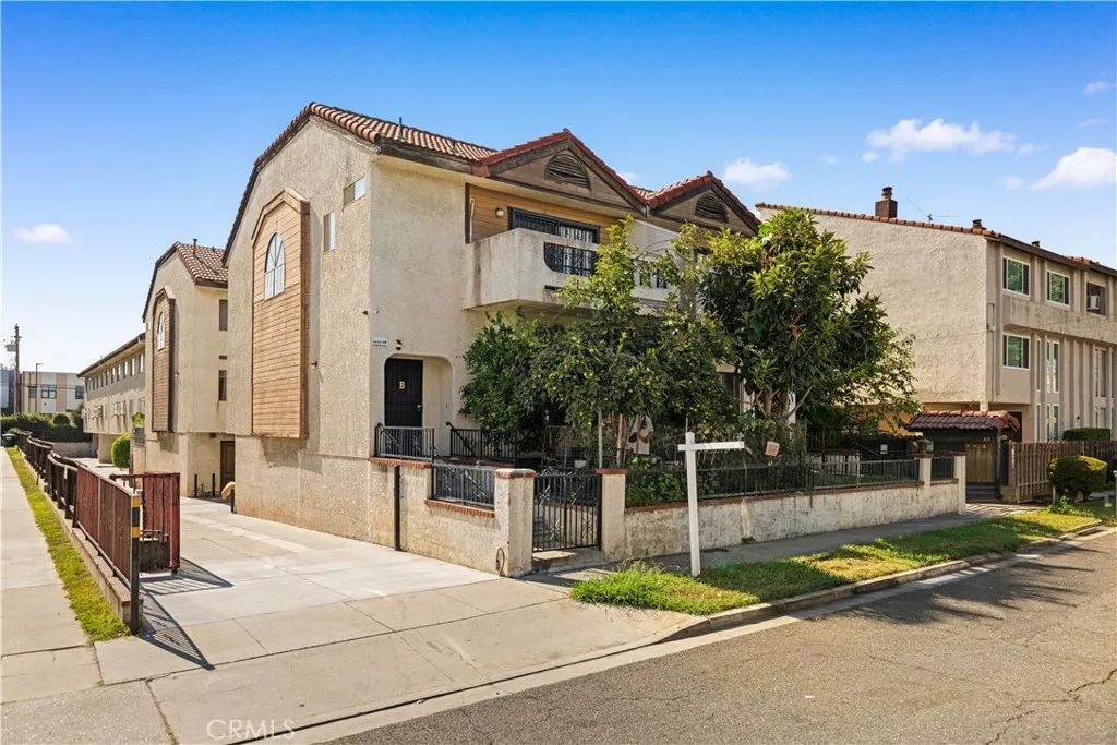 317 N Lincoln Street B, Monterey Park, CA 91755