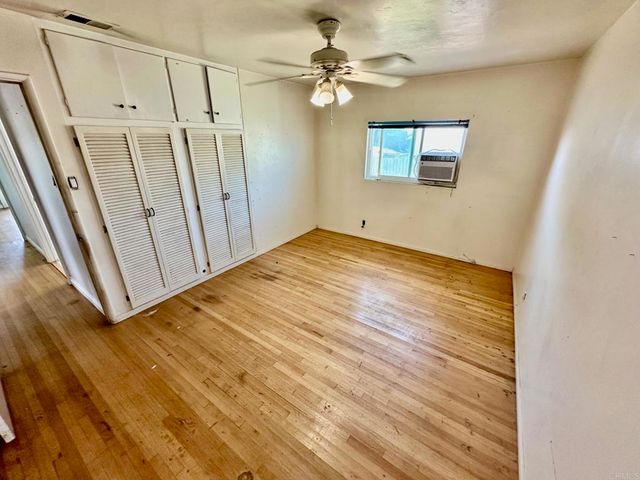 880 Crest View Rd, Vista, CA 92081