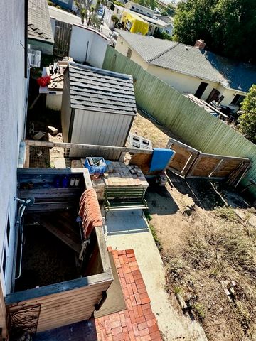 880 Crest View Rd, Vista, CA 92081