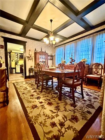 707 Columbus Parkway, Buffalo, NY 14213