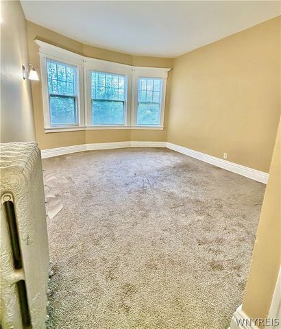 707 Columbus Parkway, Buffalo, NY 14213