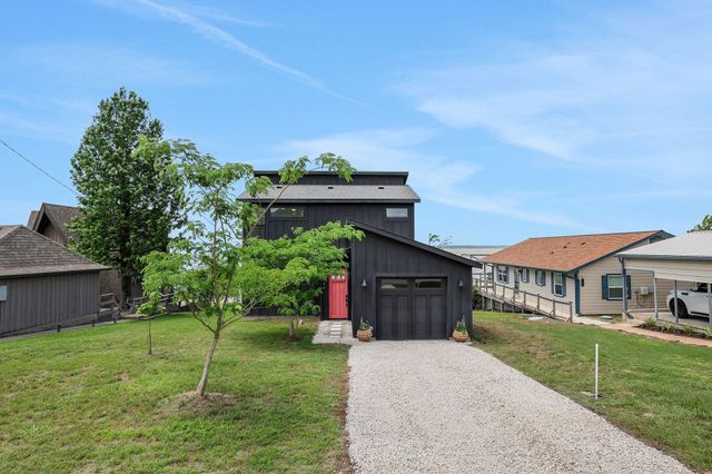 546 W Cattle Drive, Onalaska, TX 77360