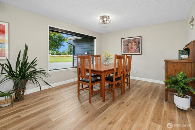 41218 292nd Way SE, Enumclaw, WA 98022