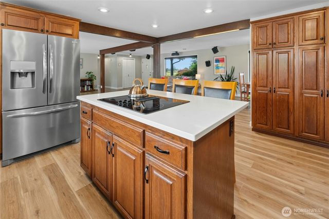 41218 292nd Way SE, Enumclaw, WA 98022