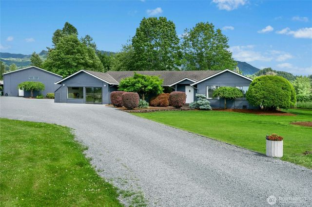 41218 292nd Way SE, Enumclaw, WA 98022