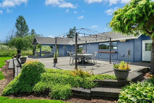 41218 292nd Way SE, Enumclaw, WA 98022