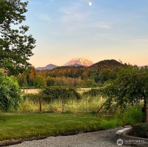 41218 292nd Way SE, Enumclaw, WA 98022