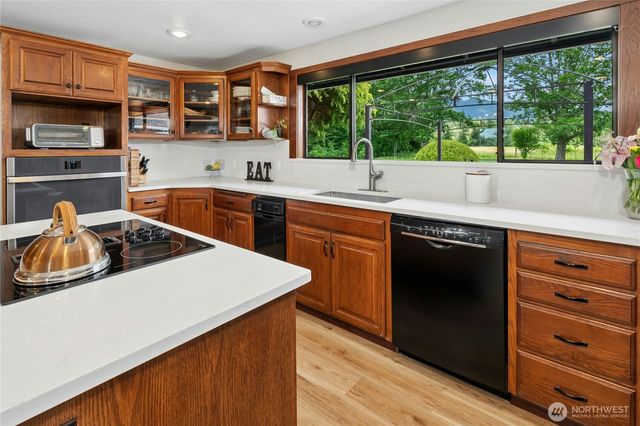 41218 292nd Way SE, Enumclaw, WA 98022