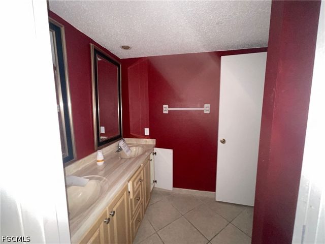 12342 Woodrose CT 3, Fort Myers, FL 33907