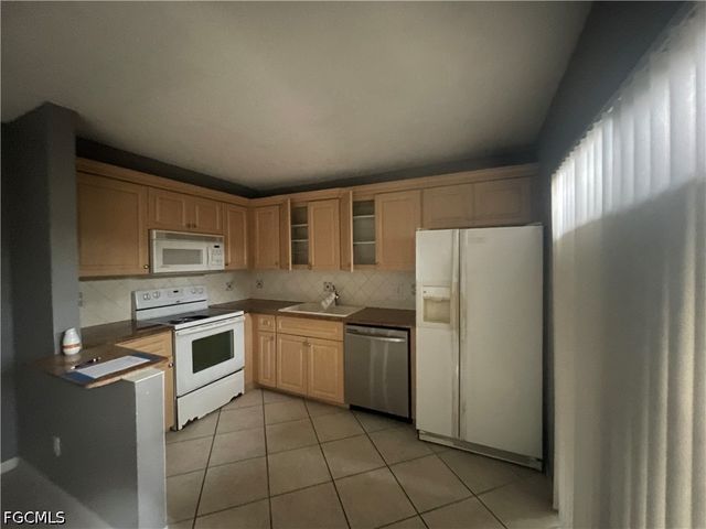 12342 Woodrose CT 3, Fort Myers, FL 33907