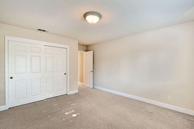 10547 N Laurel Valley Drive, Fresno, CA 93730