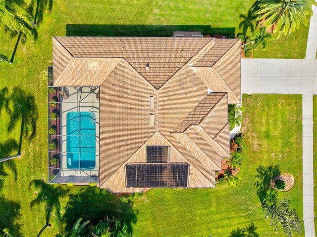 210 LAKE VICTORIA COURT, Englewood, FL 34223