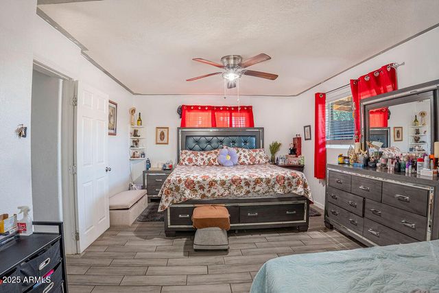 16008 N 70TH Avenue, Peoria, AZ 85382