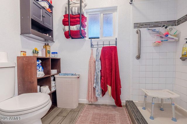 16008 N 70TH Avenue, Peoria, AZ 85382