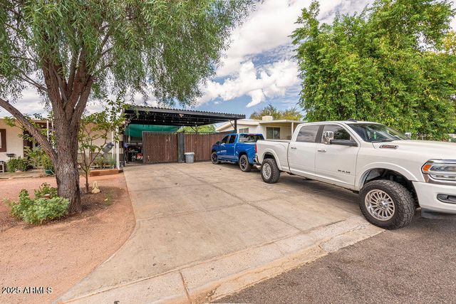 16008 N 70TH Avenue, Peoria, AZ 85382