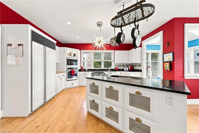 768 Virginia Dare DR, Virginia Beach, VA 23451