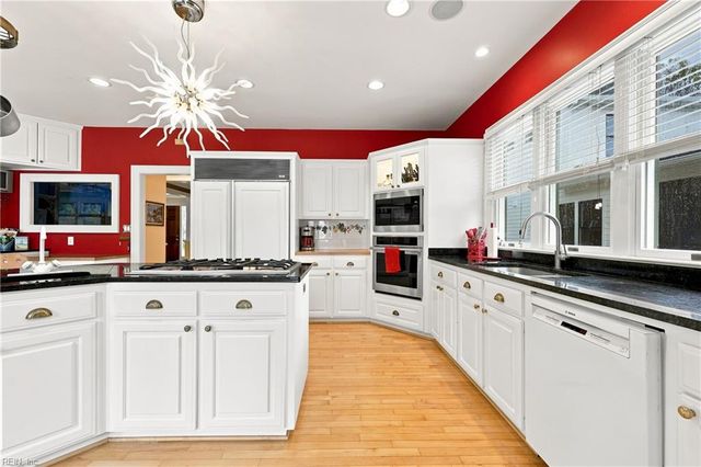 768 Virginia Dare DR, Virginia Beach, VA 23451
