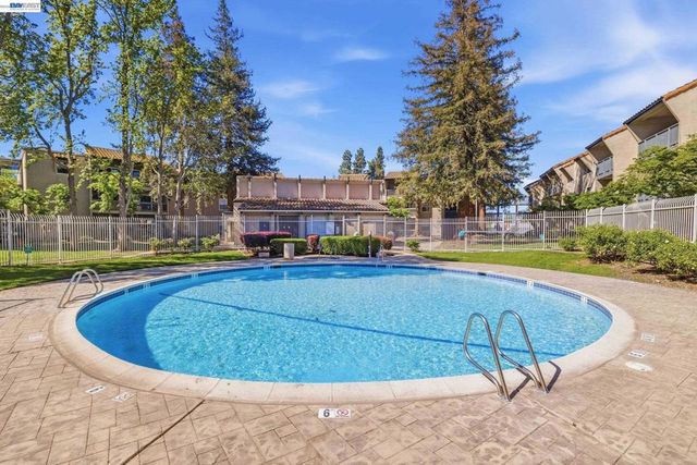 1087 Murrieta Blvd 339, Livermore, CA 94550