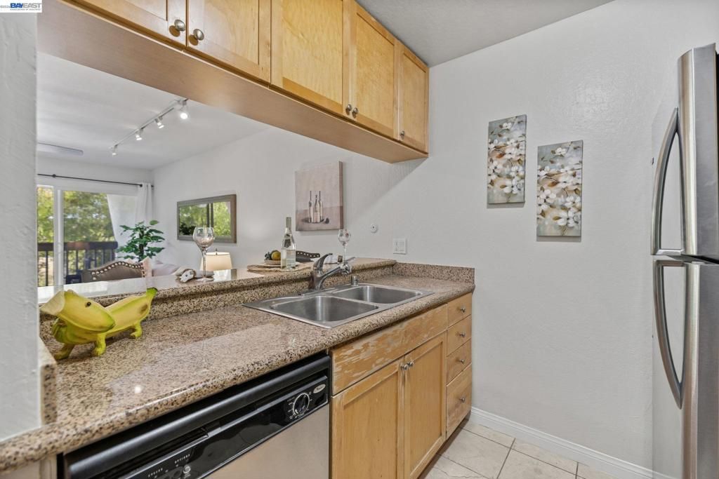 Image 10 of property listing at 1087 Murrieta Blvd 339, Livermore, CA 94550