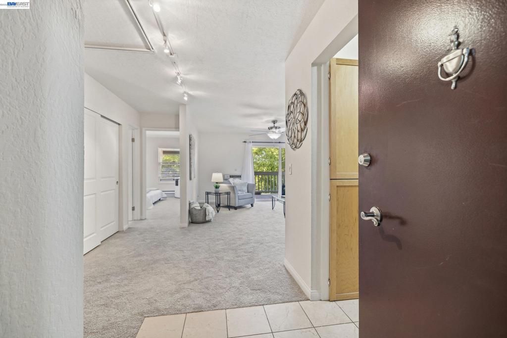 Image 30 of property listing at 1087 Murrieta Blvd 339, Livermore, CA 94550