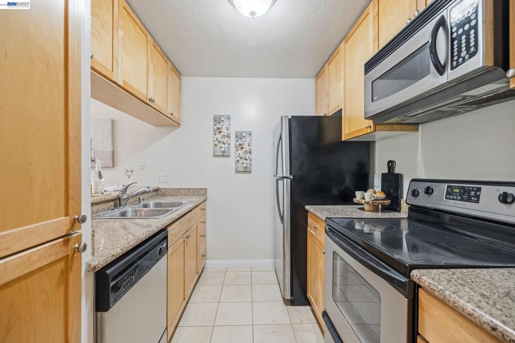 Image 36 of property listing at 1087 Murrieta Blvd 339, Livermore, CA 94550