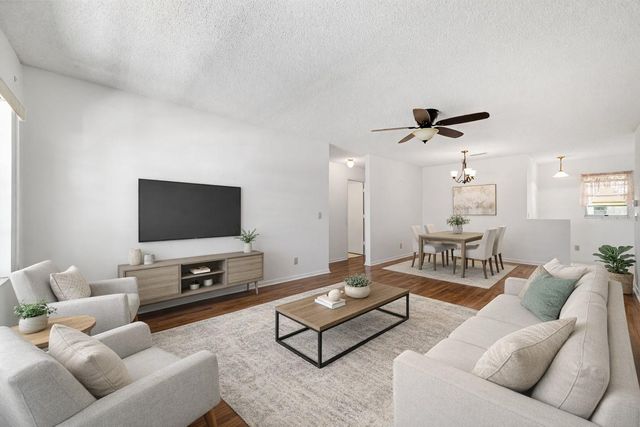 9460 SW 84TH TERRACE E, Ocala, FL 34481