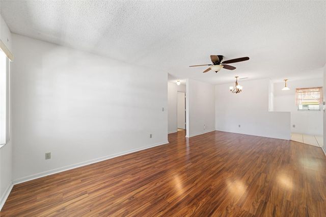 9460 SW 84TH TERRACE E, Ocala, FL 34481