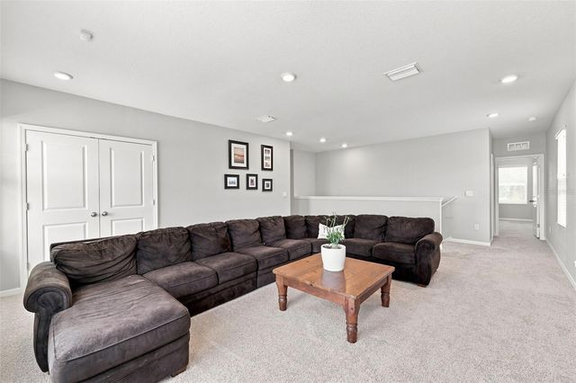 8673 BOWER BASS CIRCLE, Wesley Chapel, FL 33545