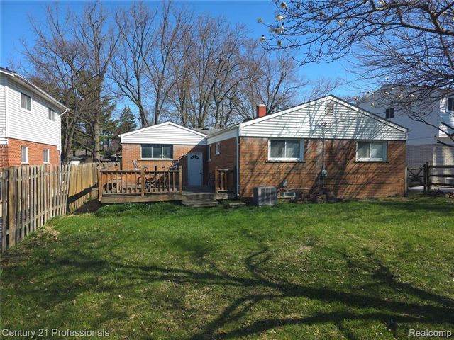 406 Woodlawn Avenue, Royal Oak, MI 48073