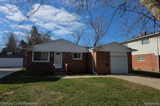 406 Woodlawn Avenue, Royal Oak, MI 48073