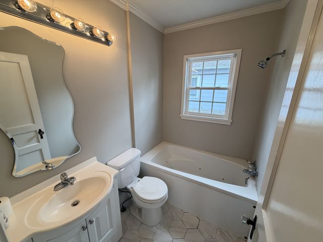 221 Rayon Dr, Old Hickory, TN 37138