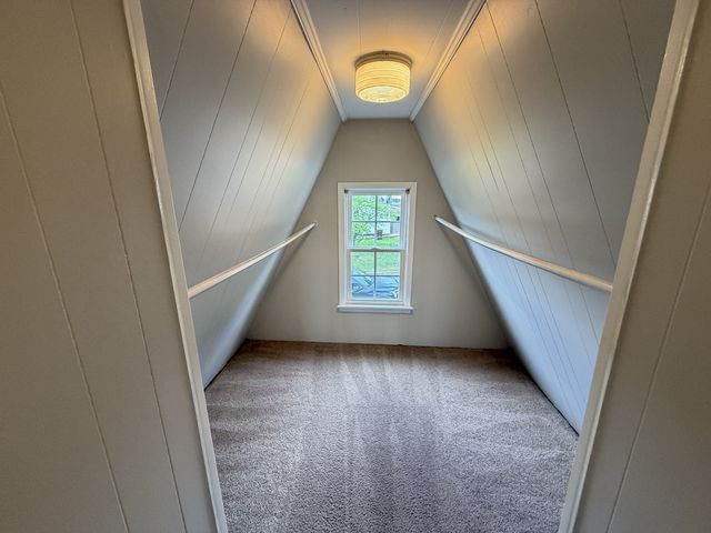 221 Rayon Dr, Old Hickory, TN 37138