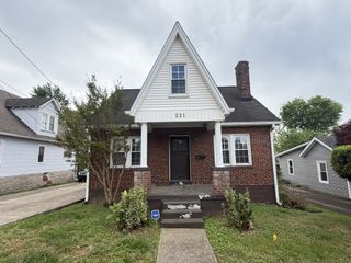 221 Rayon Dr, Old Hickory, TN 37138