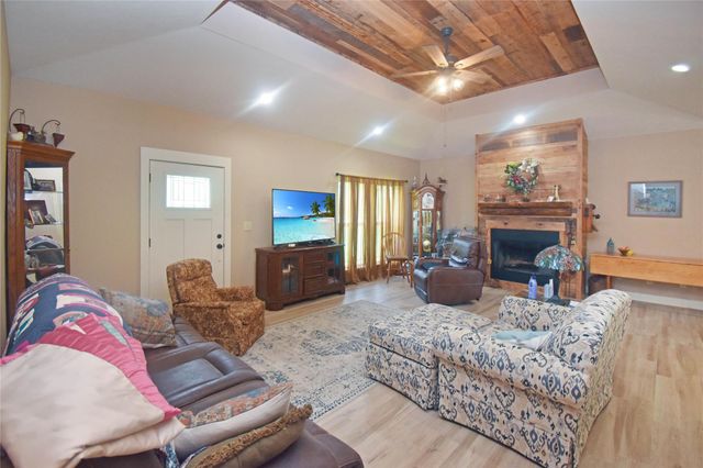 115 Pr 5250, Warren, TX 77664