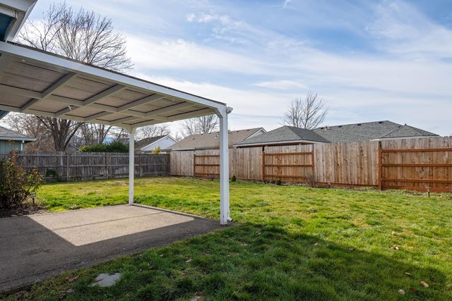 1766 S Holly Street, Medford, OR 97501