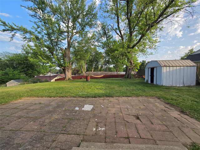 335 Palomino Parkway, Des Moines, IA 50320