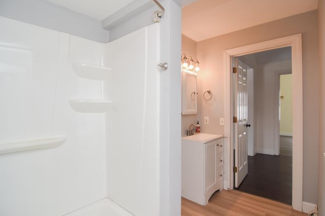 25 Mount Dearborn Road, Weare, NH 03281