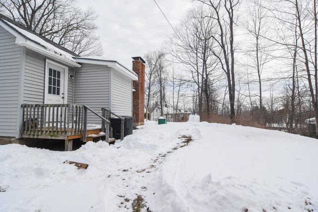 25 Mount Dearborn Road, Weare, NH 03281