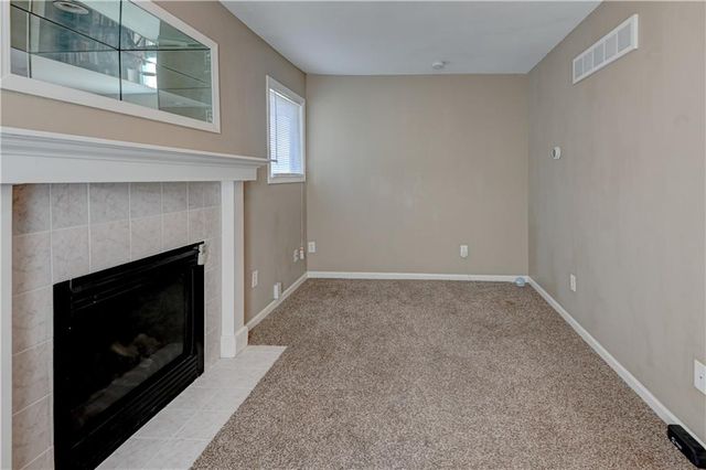 7917 N Troost Avenue, Kansas City, MO 64118