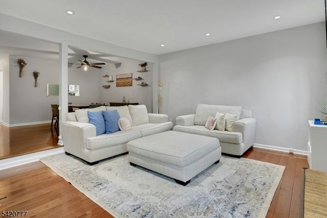 132 Chelsea Way, Bridgewater Twp., NJ 08807