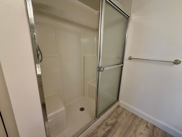 29 Maple St H, Canton, MA 02021