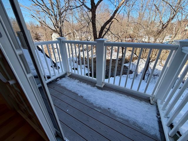 29 Maple St H, Canton, MA 02021