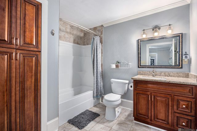 44311 Mi Mis Ln, St Amant, LA 70774