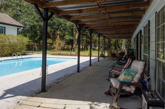 44311 Mi Mis Ln, St Amant, LA 70774