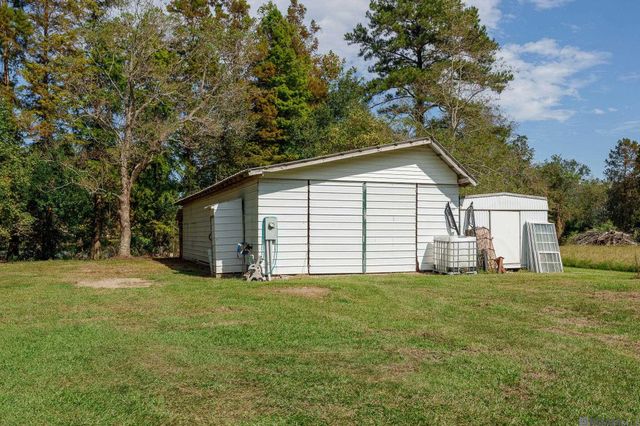 44311 Mi Mis Ln, St Amant, LA 70774