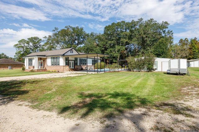 44311 Mi Mis Ln, St Amant, LA 70774