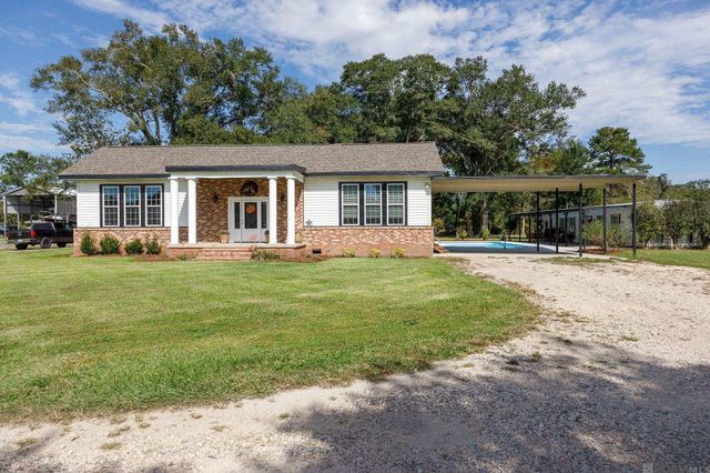 44311 Mi Mis Ln, St Amant, LA 70774