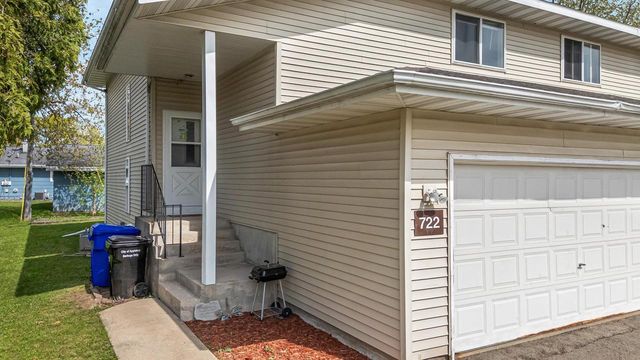 722 N HAWTHORNE DRIVE, Appleton, WI 54915