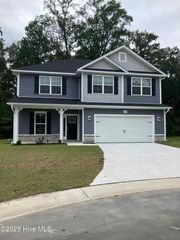 102 Fishing Creek Drive, New Bern, NC 28562